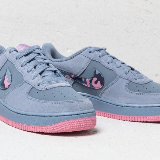 Nike Air Force 1 (GS)
Ashen Slate/ Elemental Pink