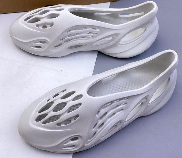 2023 Yeezy High Quality Unisex Beach Shoes EVA Soft and Comfortable Sports Sandals Outdoor Jogging Shoes - TimelessGear9