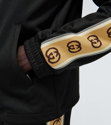 Highly Popular Gucci Logo Black Track Suit