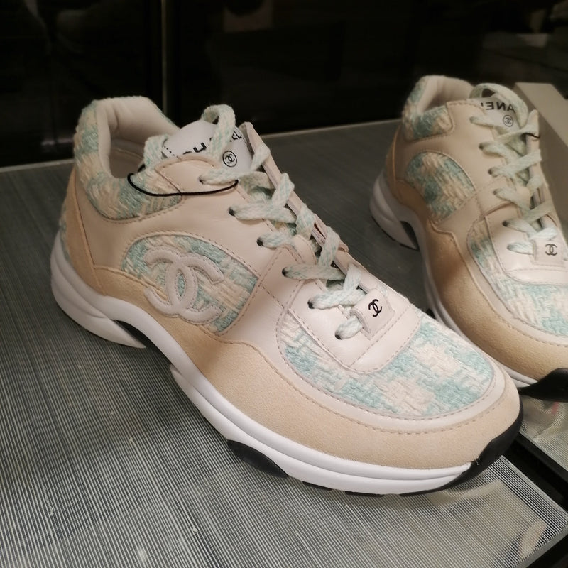 CHANEL X Womens Low-Top Sneakers