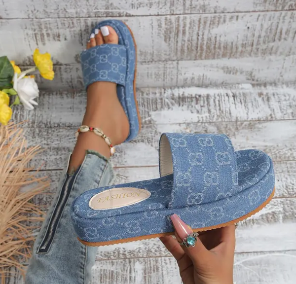 Gorgeous Luxury Fashion Slides