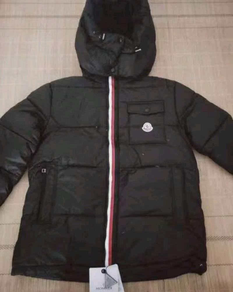 Stay warm Luxury Designer goose down Moncler fashion coat