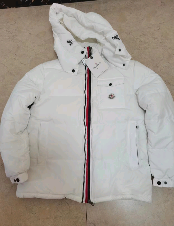 Stay warm Luxury Designer goose down Moncler fashion coat
