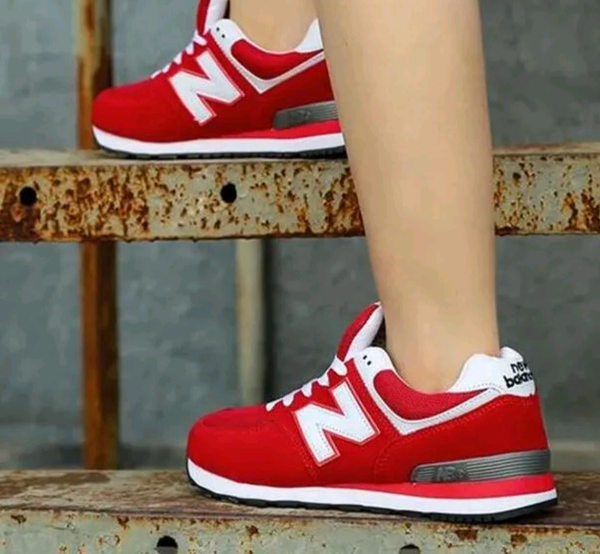 NEW BALANCE CLASSICS TRADITIONNELS ML574VAA