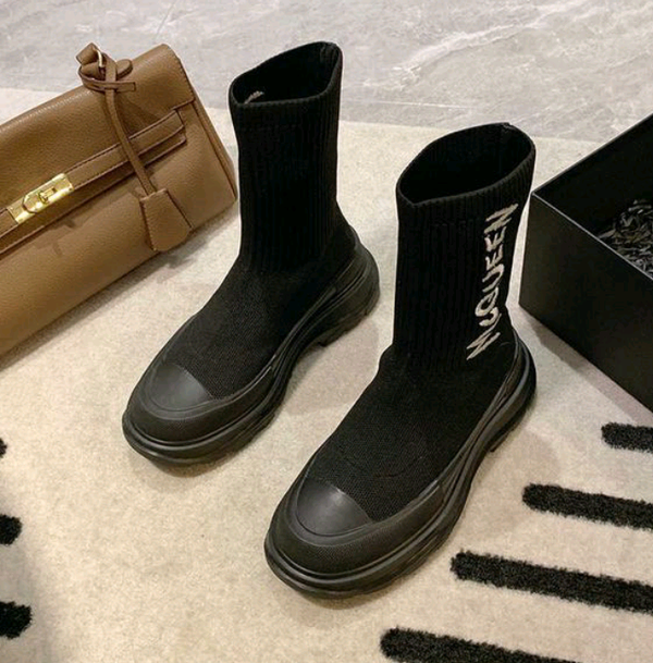 Mc Queen Socks  Unisex Thick Sole Popular Boots Loafers