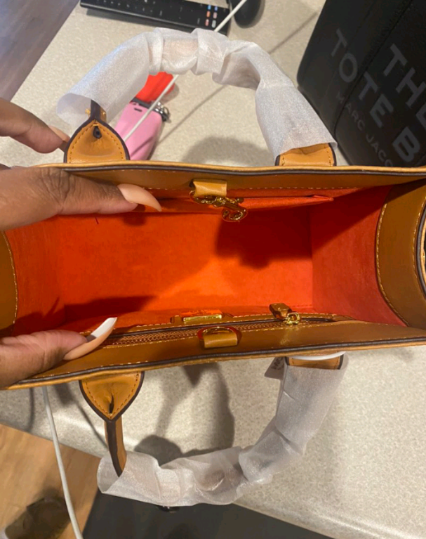 MCM Shoulder Tote With Clutch Bag Purse
