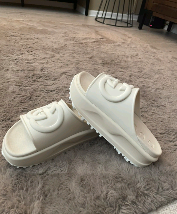 Gucci Celebrity Burst Thick Sloes Leisure Sandals