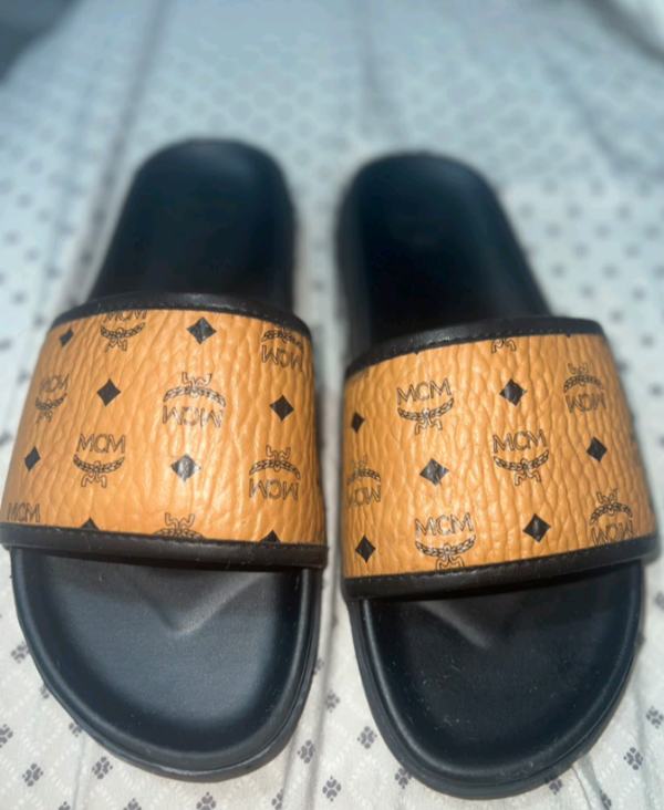 Sexy MCM Leather Fashion Sandals