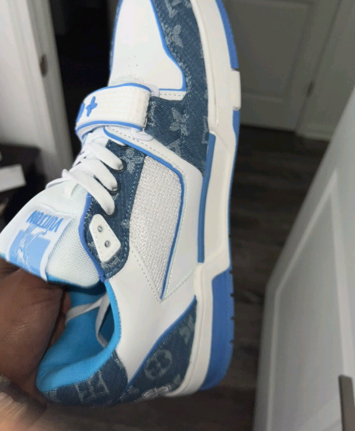 Highly Popular Designer Fashion Sneakers Virgil Trainers Vuitton