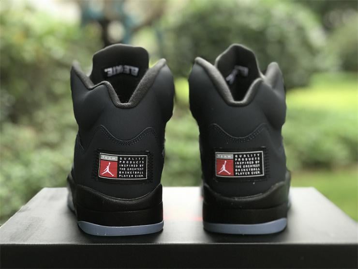 Jordan Midnight Blue Georgetown 5 Sneakers