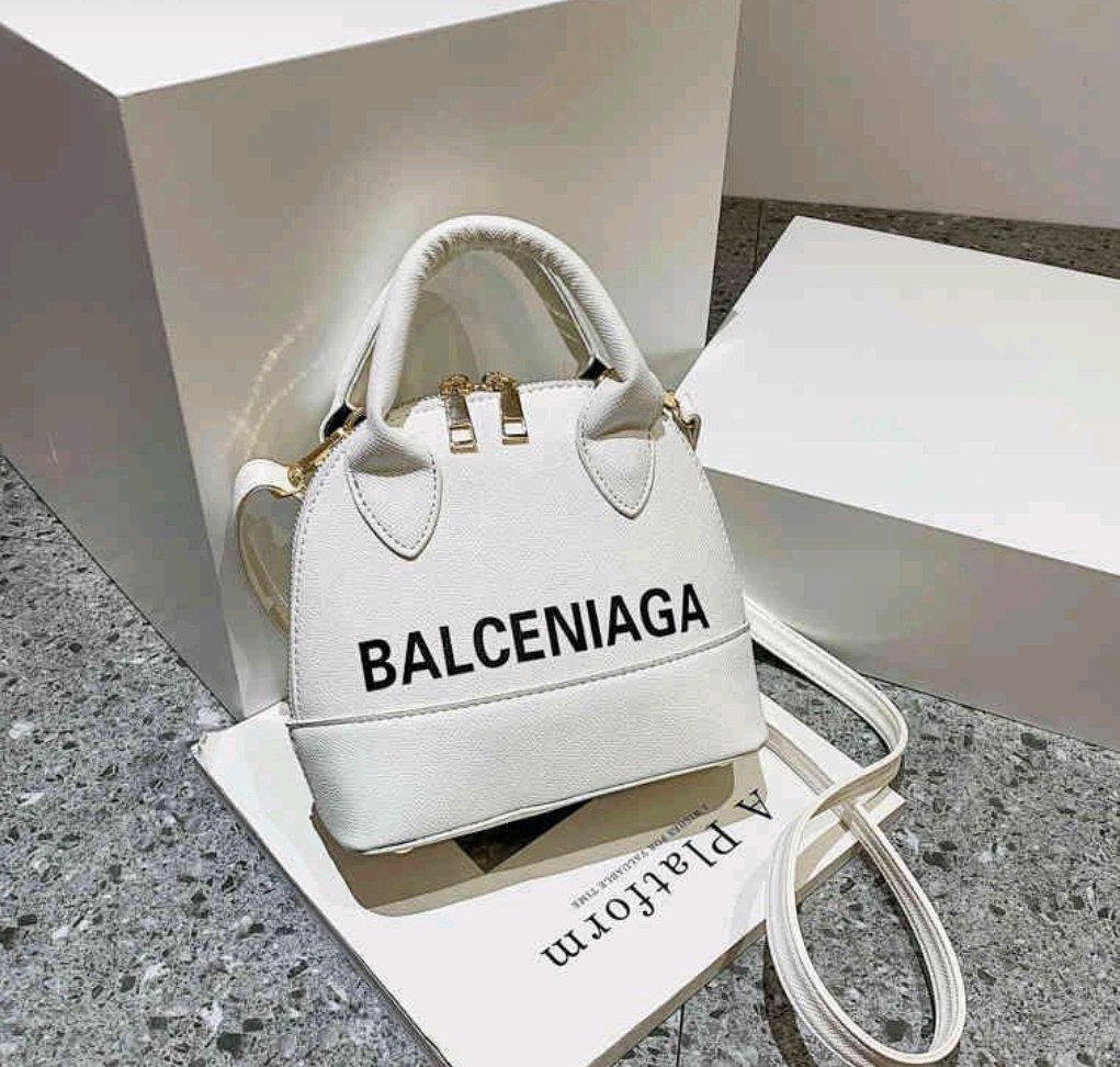Translation missing: en.Collection Image