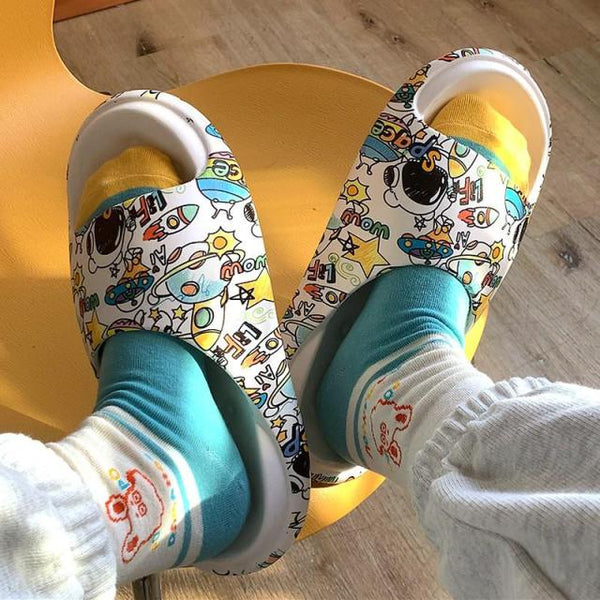 Unisex Cartoon Yezzy Summer Slippers Beach Slides Sandals Cartoon Rabbit Game Flip Flops - TimelessGear9