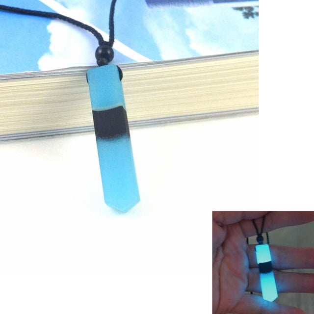 The best-selling luminous necklace, &quot;shine in the dark after absorbing light&quot; jewelry, a unique gift for women and men - TimelessGear9