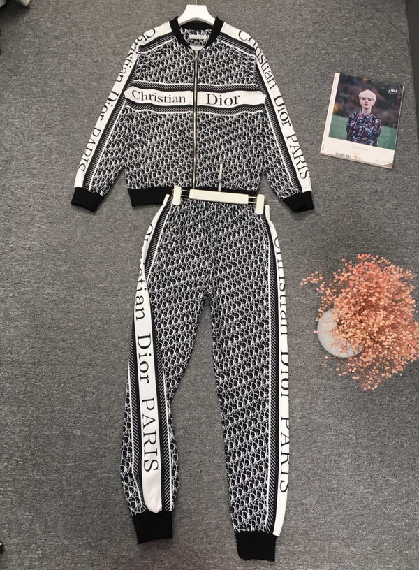 Dior Top & Bottom Sweat Suit